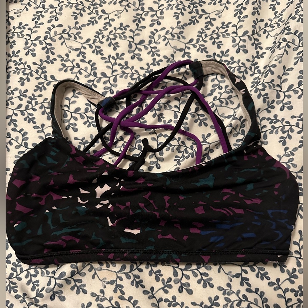 Lululemon bra